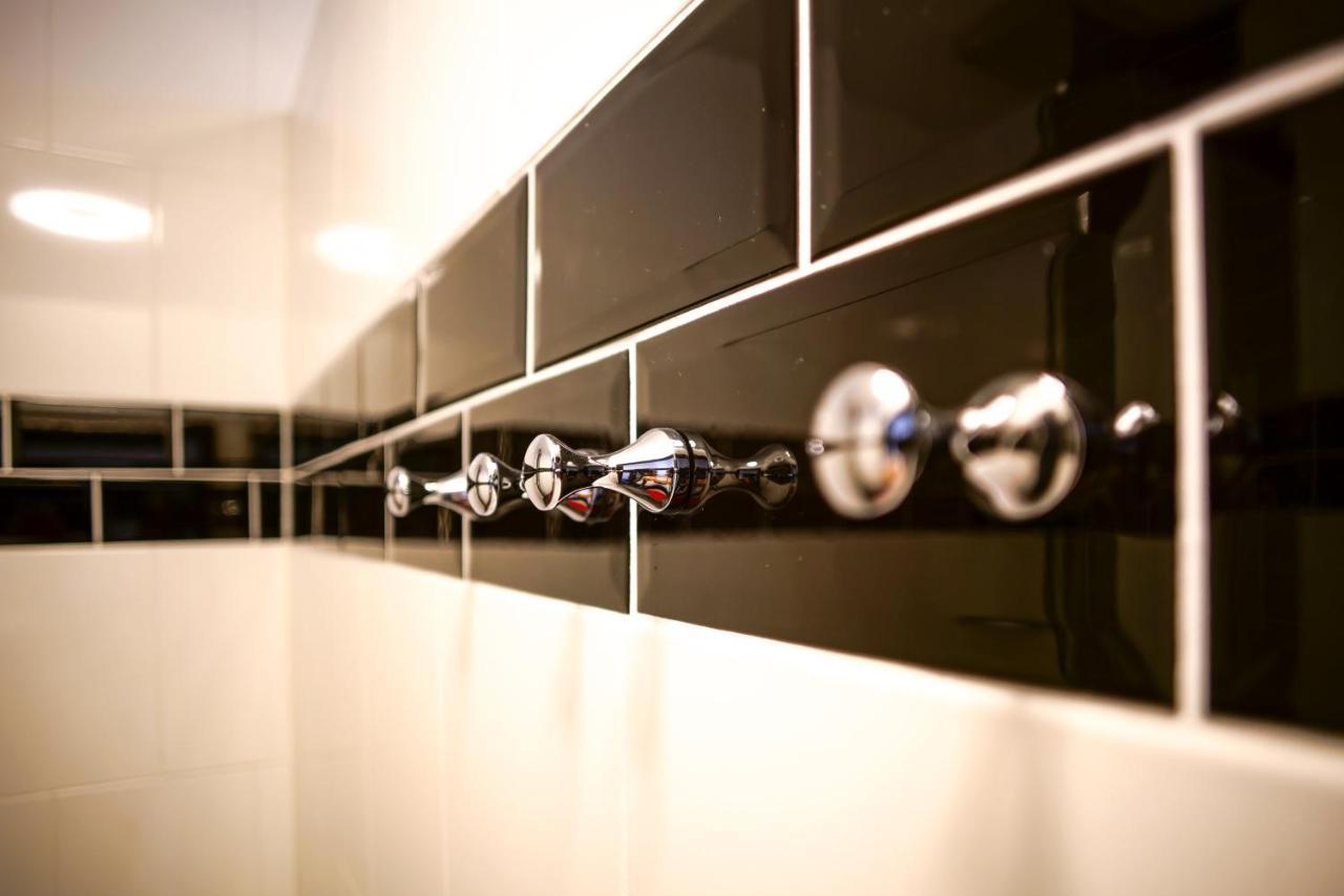 Sport Hotel Инцелль Экстерьер фото