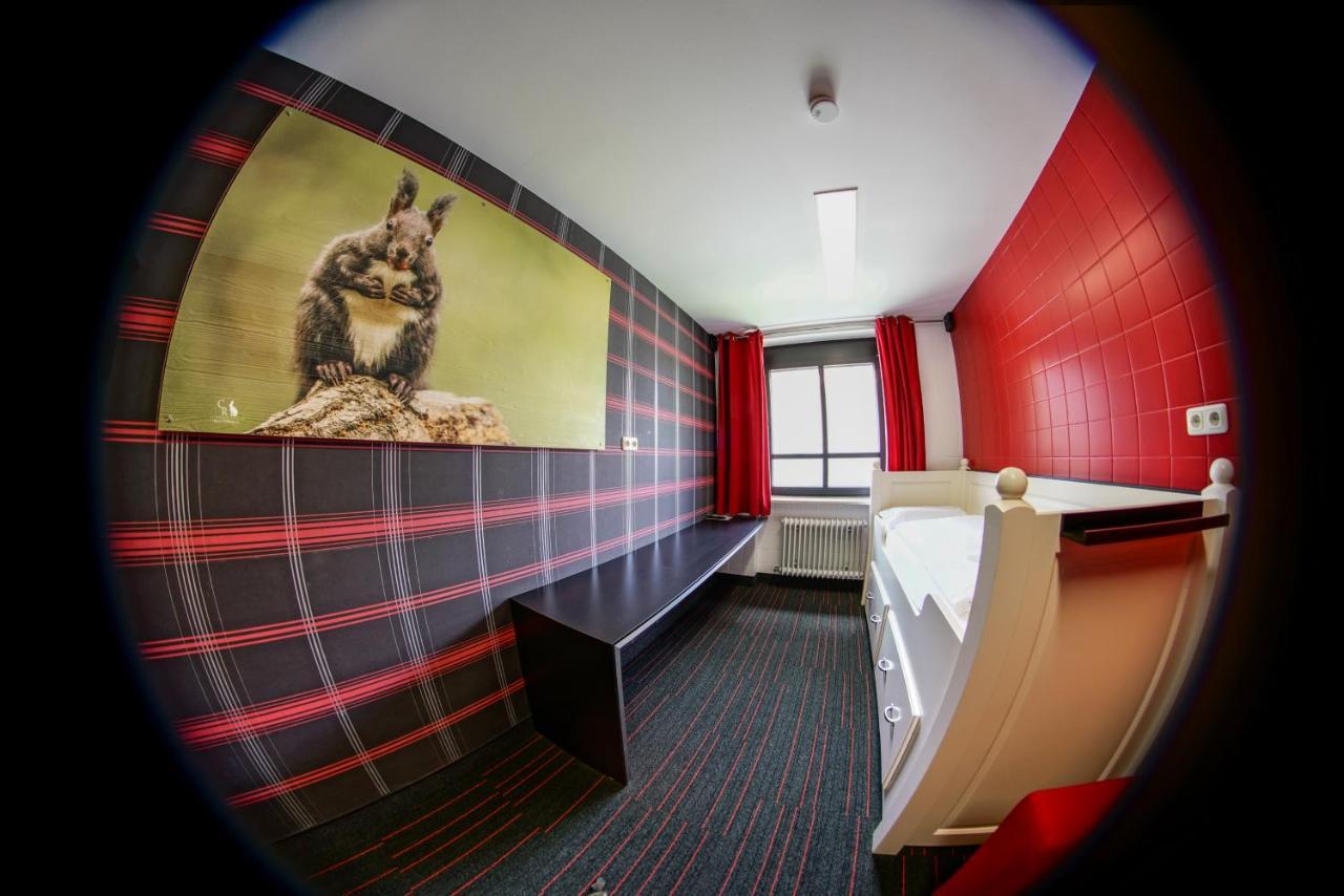 Sport Hotel Инцелль Экстерьер фото
