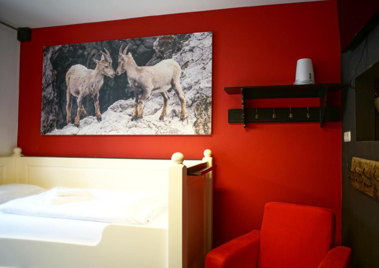 Sport Hotel Инцелль Экстерьер фото